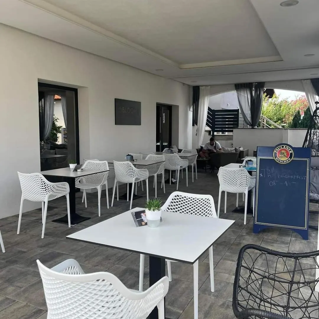 B&B Bloom Apartments Vir Chorvatsko